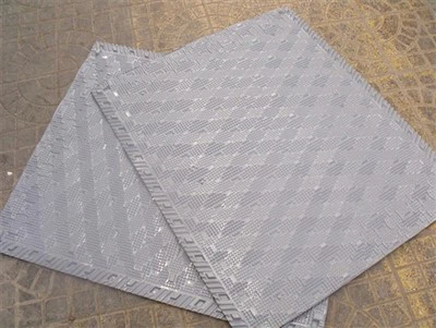 Llenado de la torre de enfriamiento del husillo